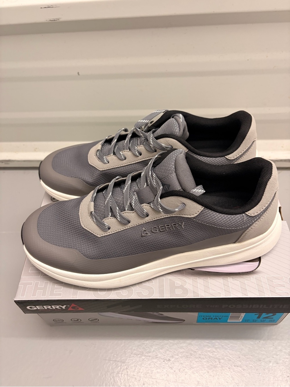 Gerry Men's Creston Lightweight Athletic Sneakers Gray NIB - Size 12